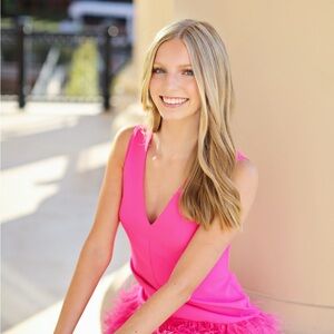 Meet your Posher, Macie